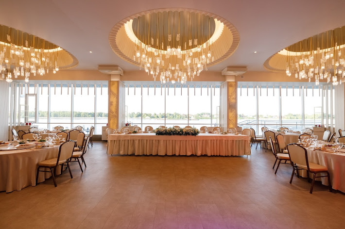 Фото №11 зала Волга & Ванильное небо