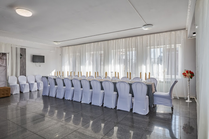 Фото №2 зала Мишель