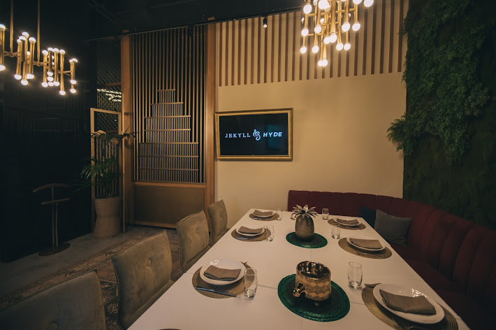 Фото №9 зала VIP-зал JEKYLL & HYDE