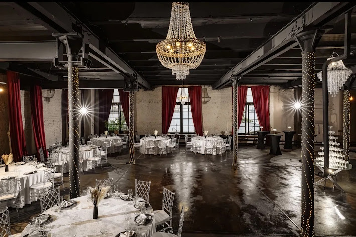 Фото №1 зала Fursa Loft на Кожевенной линии