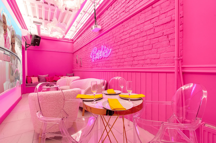 Фото №7 зала Зал "Барби"