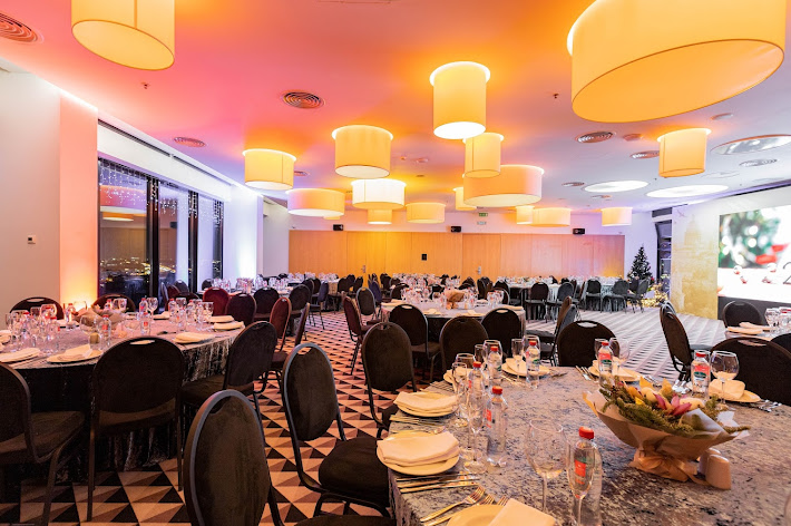 Фото №13 зала AZIMUT Сити Отель