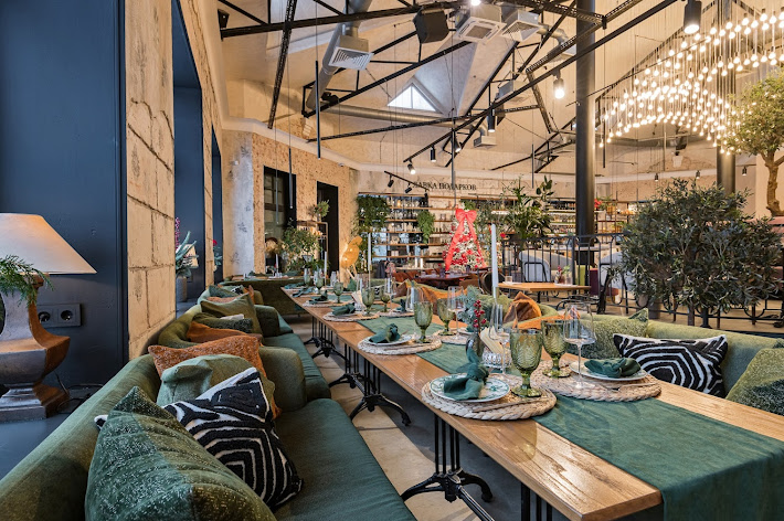 Фото №12 зала BONA Петергоф