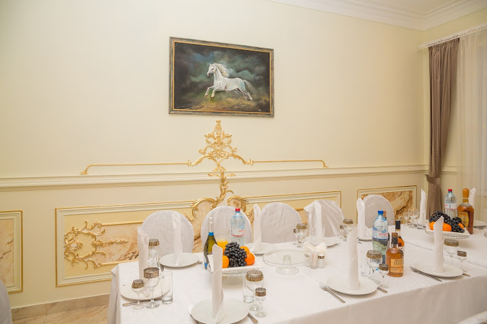 Фото №16 зала Сайран