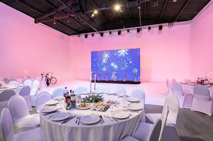 Фото №9 зала STUDIOHALL