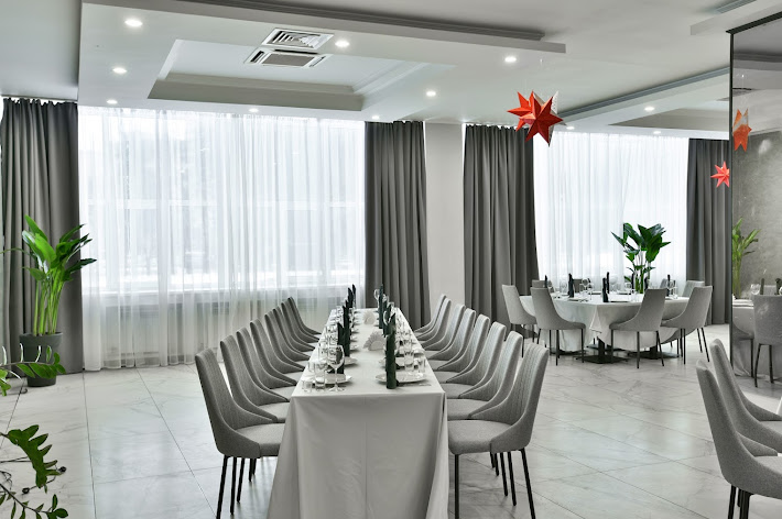 Фото №15 зала AMAKS