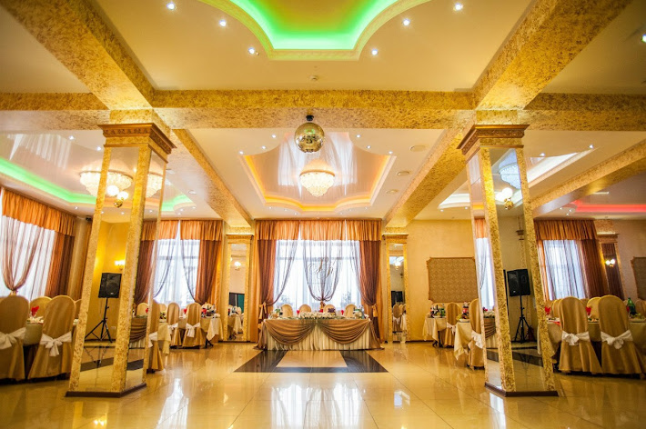 Фото №1 зала Золотое кольцо