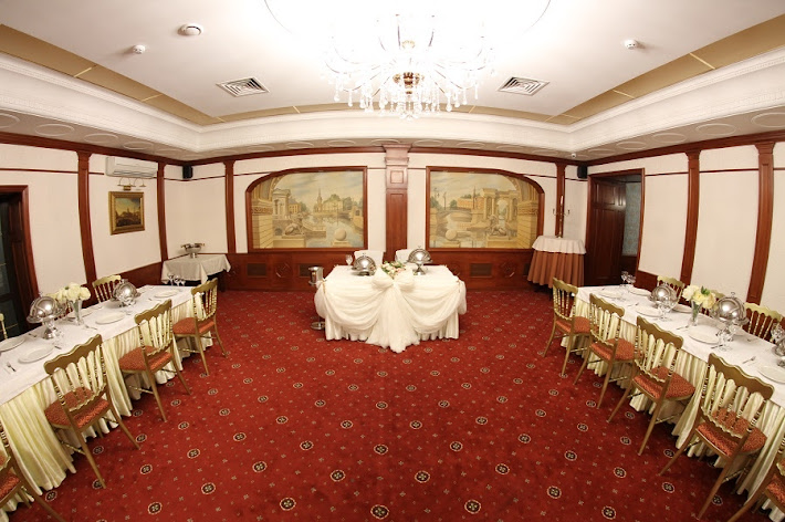 Фото №12 зала Банкетный зал «Петровский»
