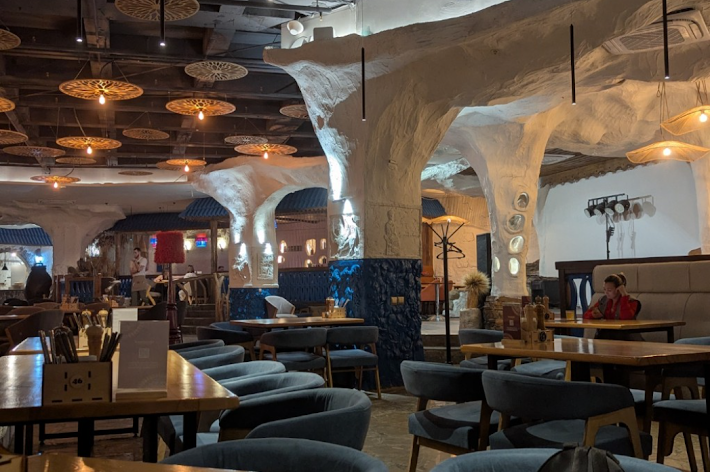 Фото №3 зала БаклаДжани