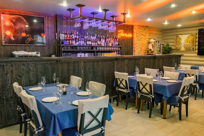 Фото №5 зала Земля