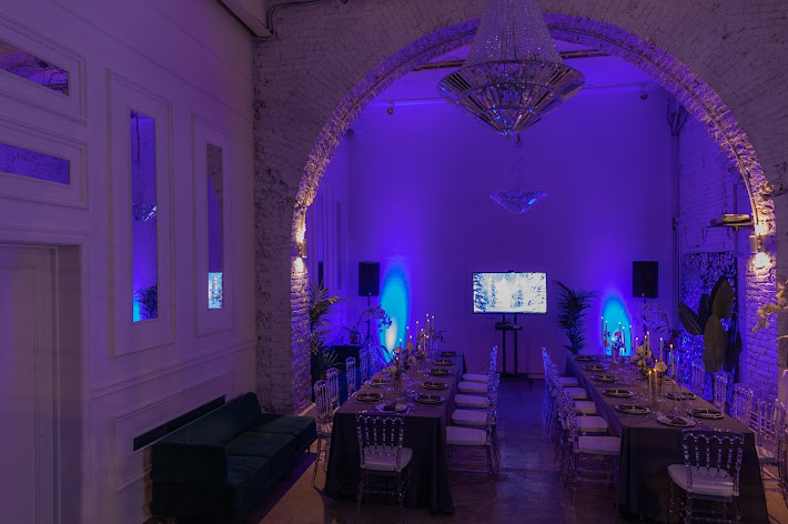 Фото №2 зала Лофт Lili