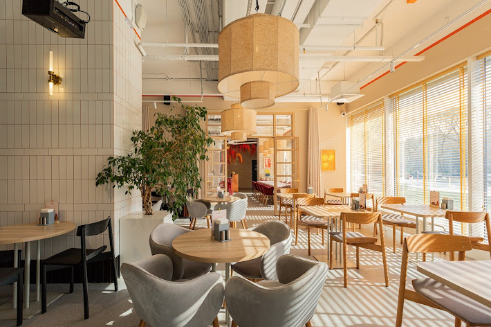 Фото №2 зала Морошка