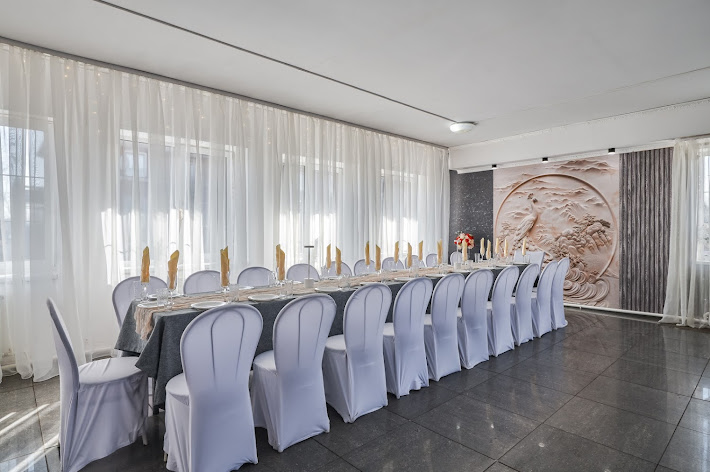 Фото №1 зала Мишель