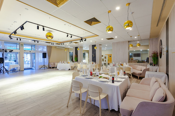 Фото №12 зала Истра Гарден