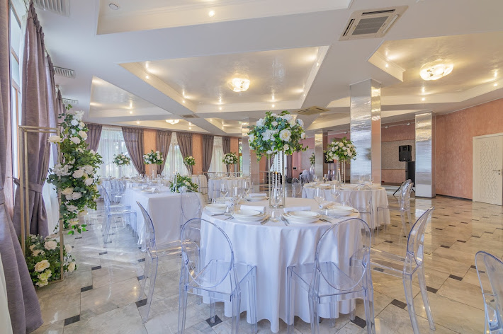 Фото №5 зала Ропшинская Рапсодия