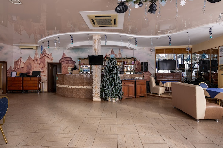 Фото №1 зала Сказка