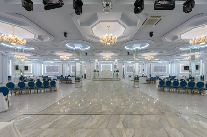Фото №1 зала Golden Plaza