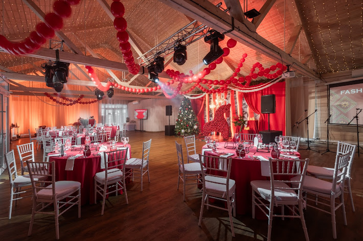 Фото №3 зала Парк-отель  «Сосновый бор»