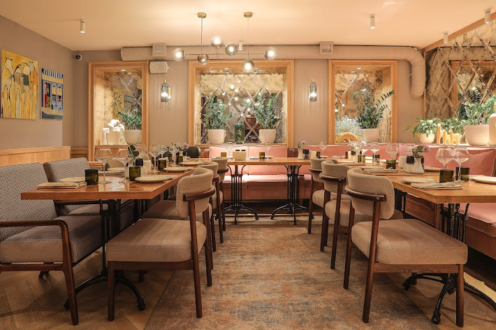 Фото №3 зала Beefstroganoff Grill