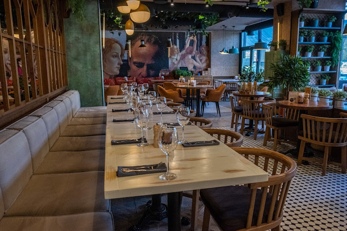 Фото №16 зала Перчини на огне