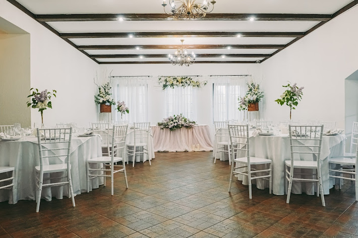 Фото №1 зала Вилла Счастья