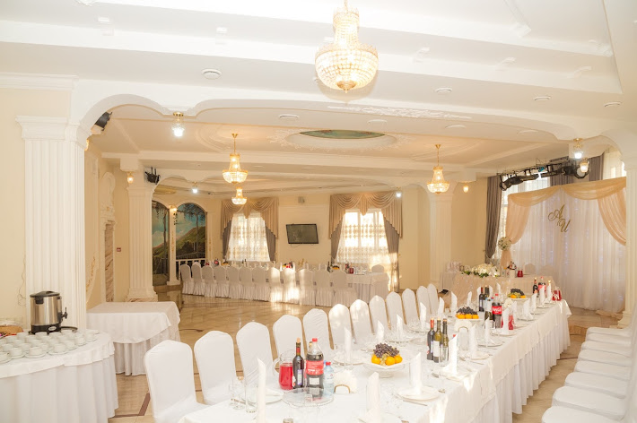 Фото №3 зала Сайран