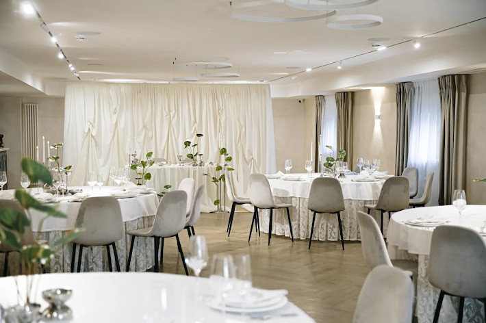 Фото №8 зала Талес