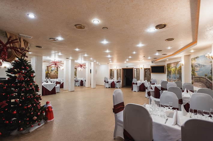 Фото №2 зала У мельника