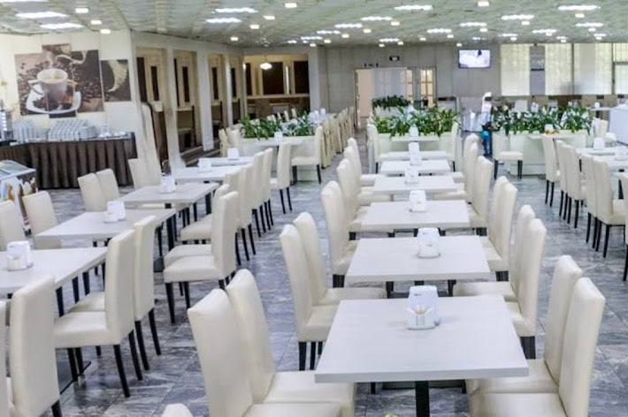 Фото №17 зала Зал «Хрустальный» 