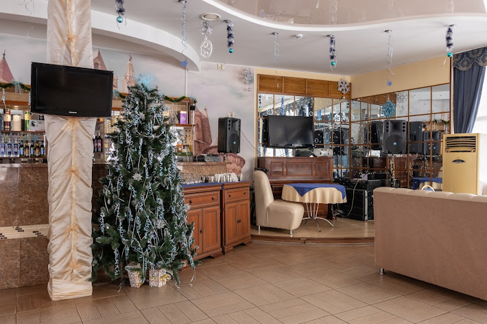 Фото №3 зала Сказка