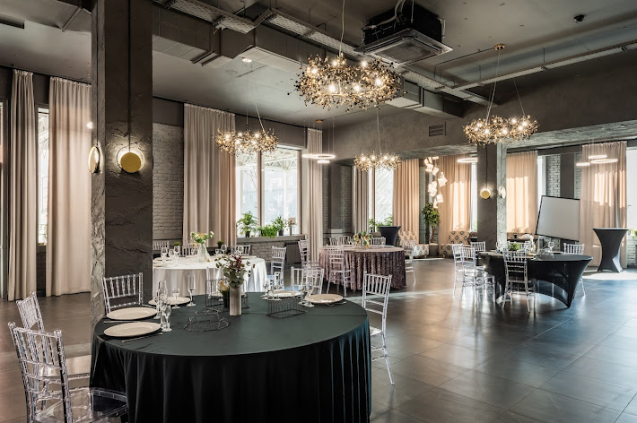 Фото №7 зала Food Factory  loft на Ядрицевской