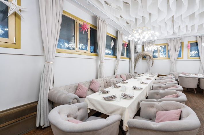 Фото №10 зала Большой зал караоке 