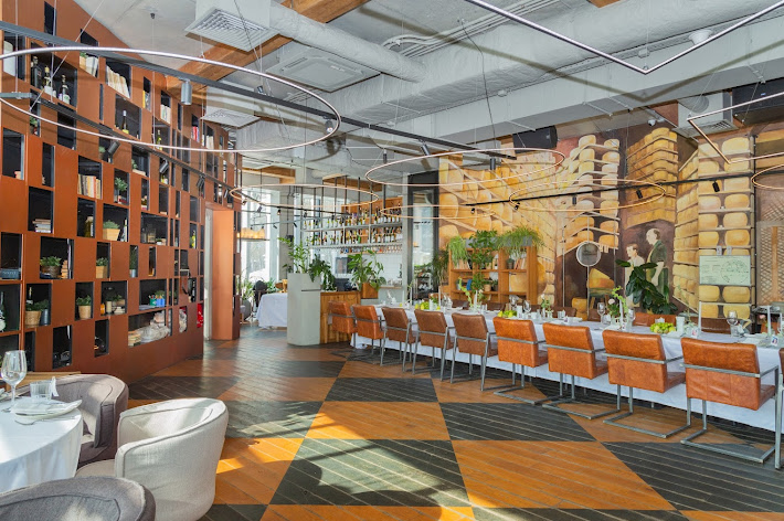 Фото №15 зала Сыроварня