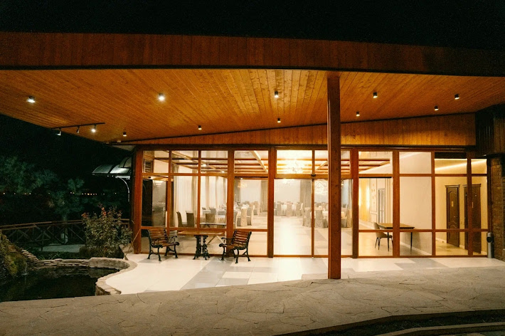 Фото №12 зала Шале