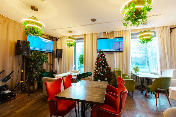 Фото №4 зала Незагорами