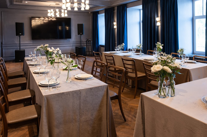 Фото №15 зала Малая гостиная