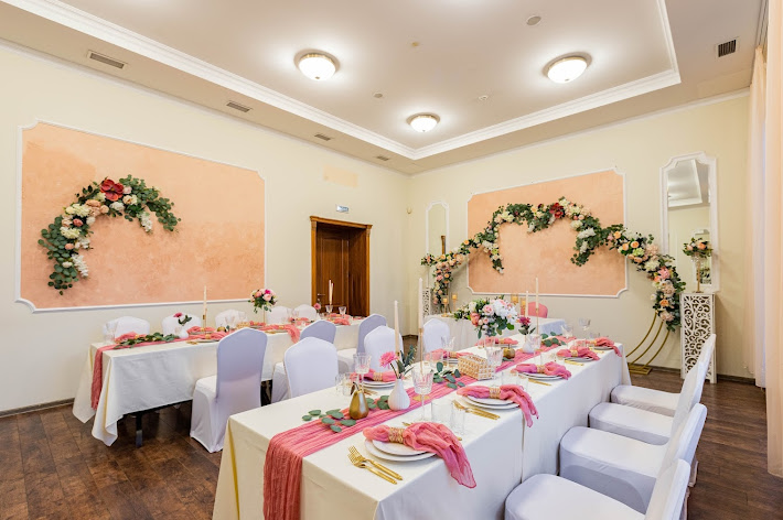 Фото №5 зала Особняк в парке Сосновка