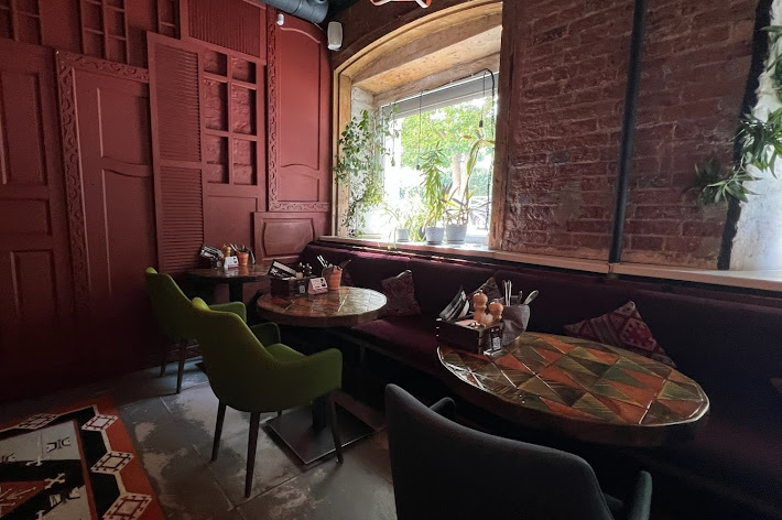 Фото №14 зала Гиви to me на улице Малышева