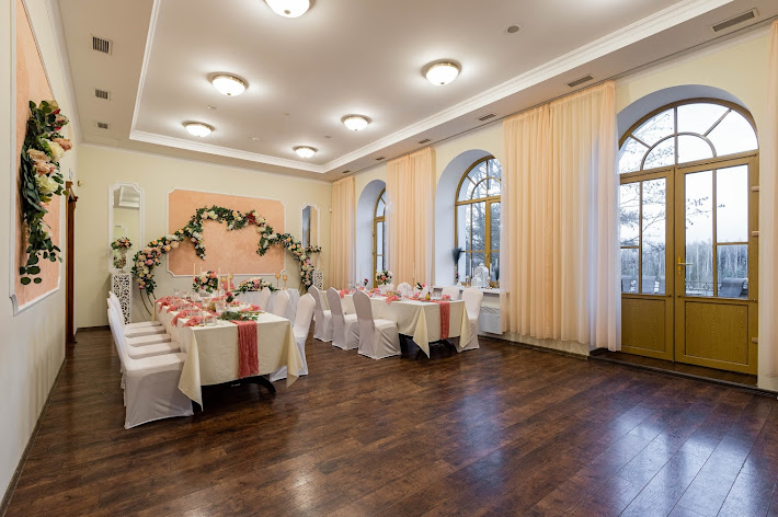 Фото №14 зала Особняк в парке Сосновка