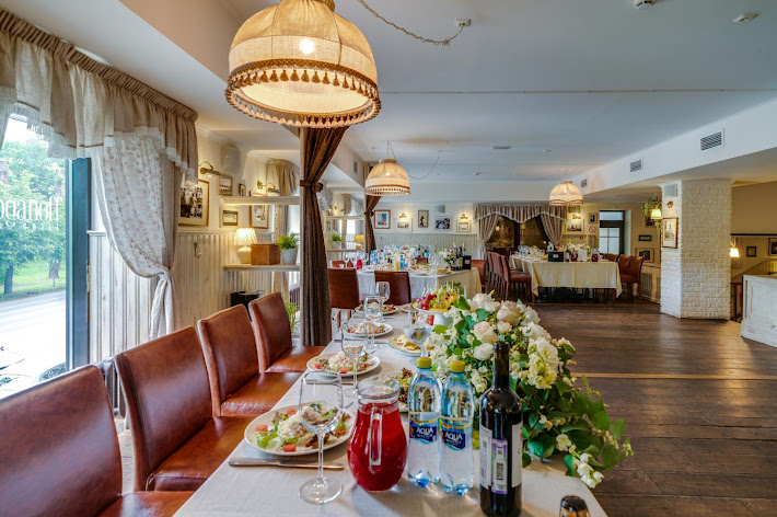 Фото №7 зала Stroganoff Bar & Grill