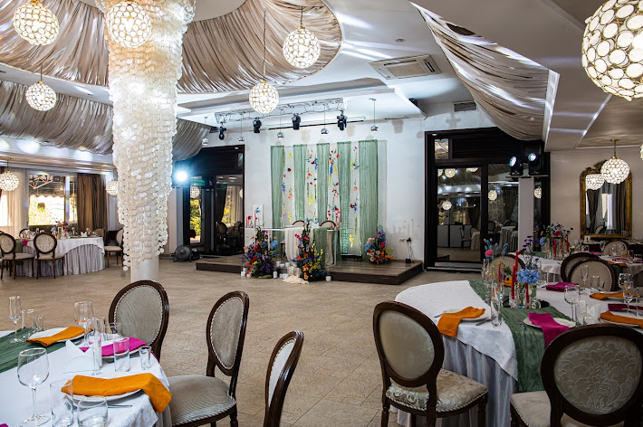 Фото №17 зала Ресторан «Жардин»