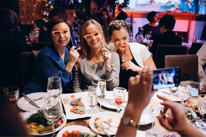 Фото №2 зала Bon App Cafe