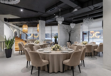 Банкетный зал Avgust 13 vostok для корпоратива