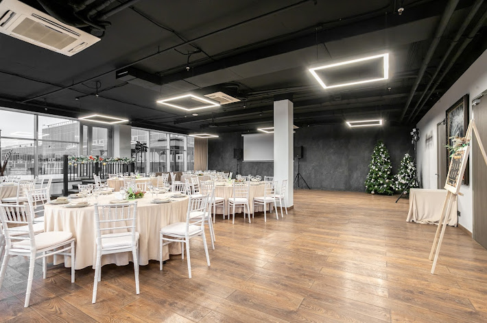 Фото №2 зала Astro Plaza