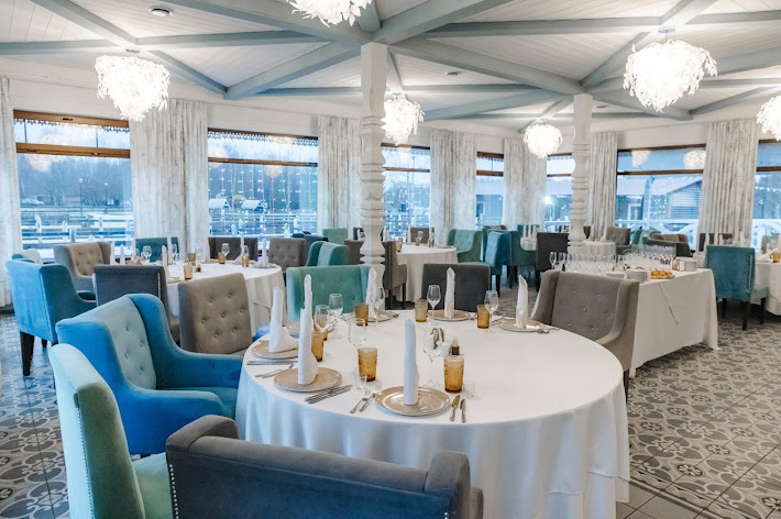 Фото №19 зала Кафе «Иван-чай»