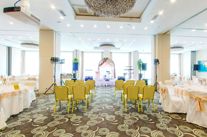 Фото №9 зала Ramada