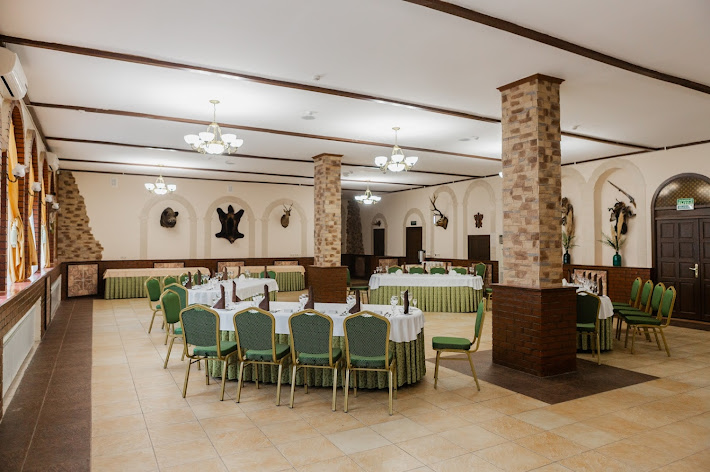 Фото №16 зала Зал «Охотничий»