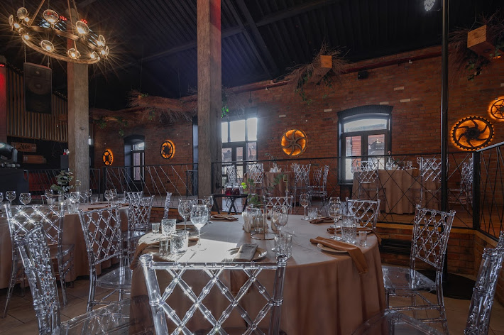 Фото №2 зала RE`конструкция