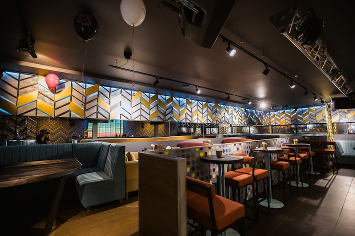 Фото №2 зала Караоке-клуб Shizgara на Автозаводе