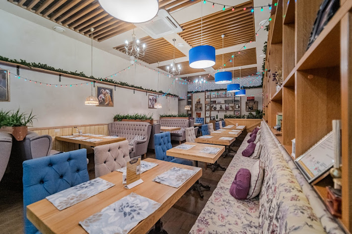 Фото №3 зала Родня